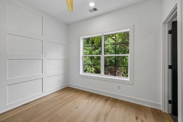 2809 Cooper Ln, Nashville, TN 37216