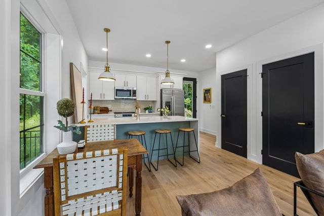 2809 Cooper Ln, Nashville, TN 37216