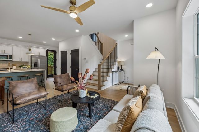 2809 Cooper Ln, Nashville, TN 37216