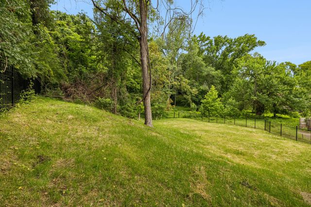2809 Cooper Ln, Nashville, TN 37216