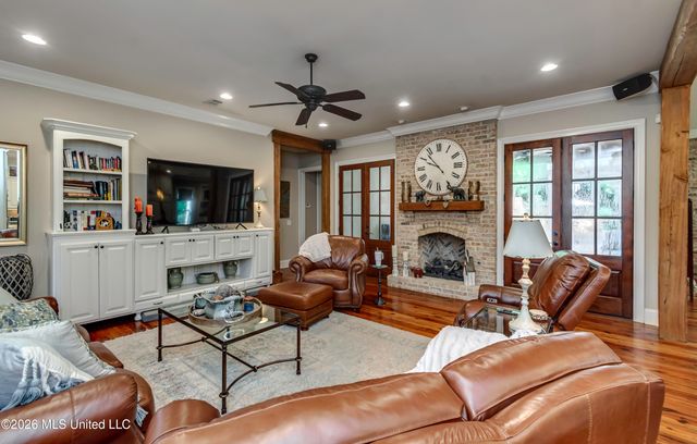 270 Evergreen Drive, Brandon, MS 39042
