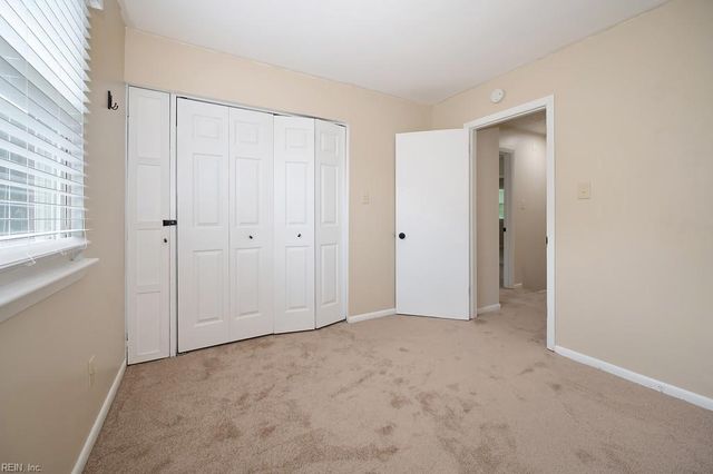3513 Bancroft Drive DR, Virginia Beach, VA 23452