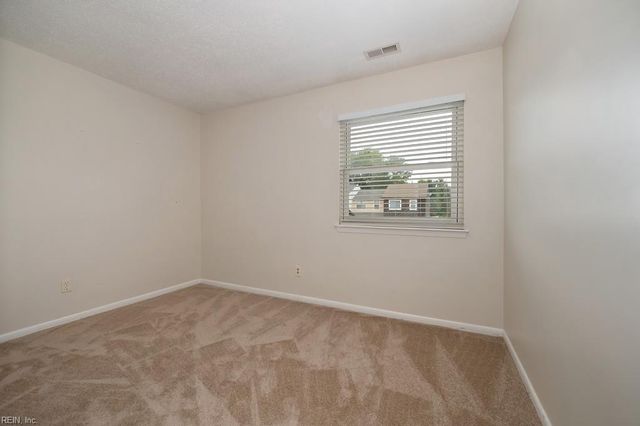 3513 Bancroft Drive DR, Virginia Beach, VA 23452