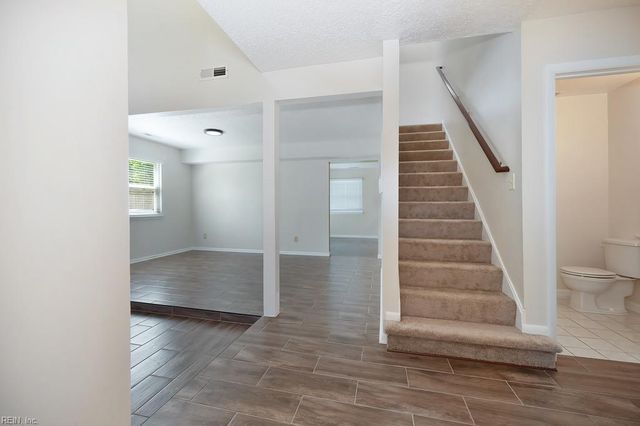 3513 Bancroft Drive DR, Virginia Beach, VA 23452