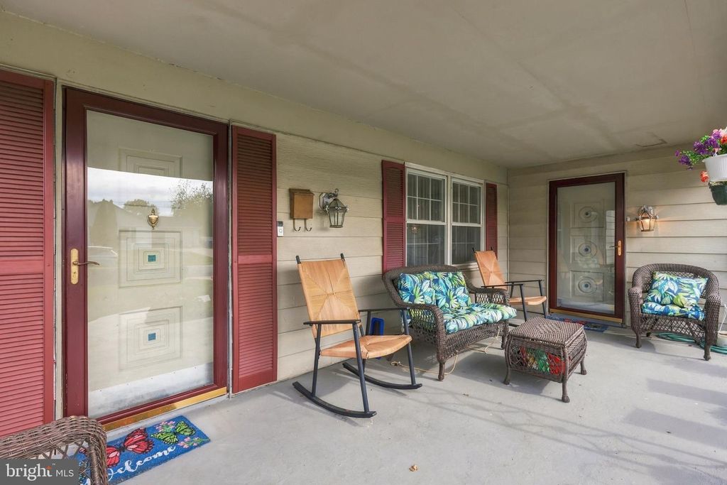 71 MEDFORD LN, WILLINGBORO, NJ 08046 — photo 4
