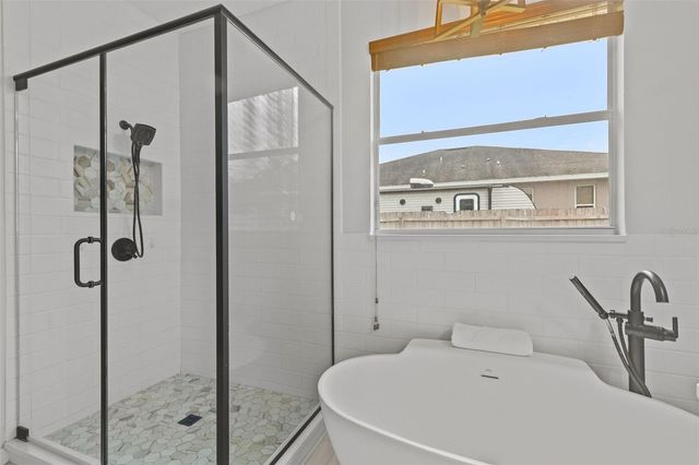 5306 E 131ST AVENUE, Temple Terrace, FL 33617
