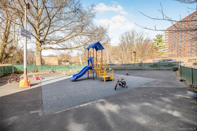 3901 Independence Avenue 2L, Bronx, NY 10463