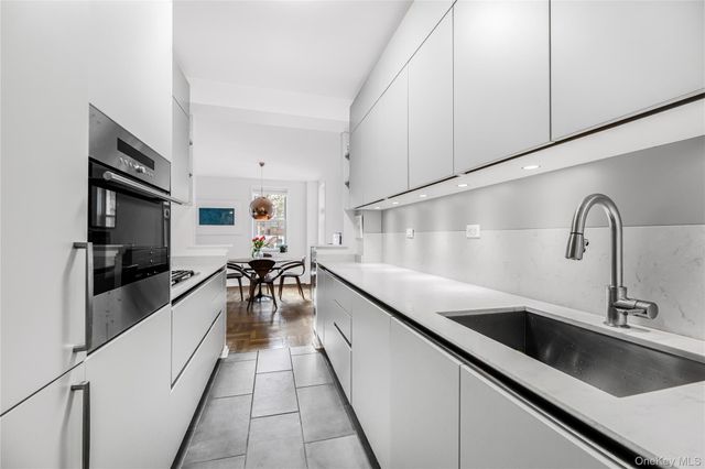 3901 Independence Avenue 2L, Bronx, NY 10463