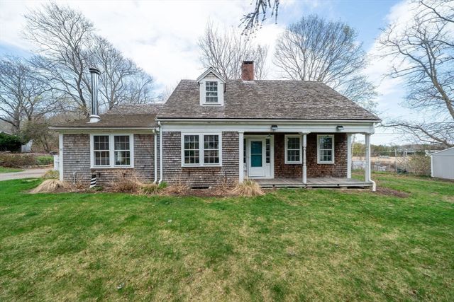 38 Landing Rd, Kingston, MA 02364