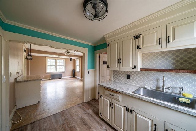 38 Landing Rd, Kingston, MA 02364