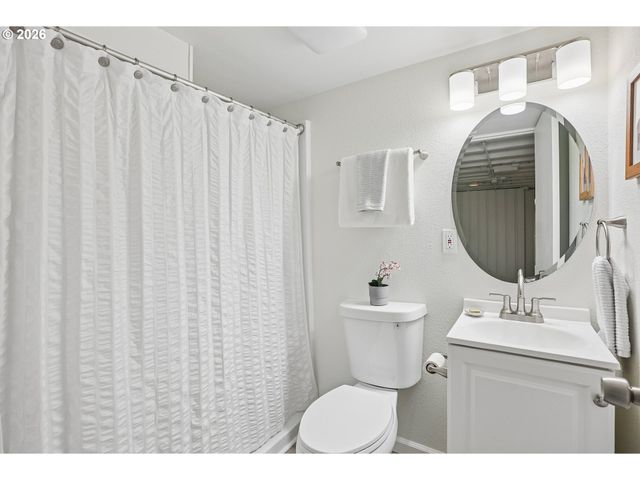 5228 Se 42ND Ave, Portland, OR 97206