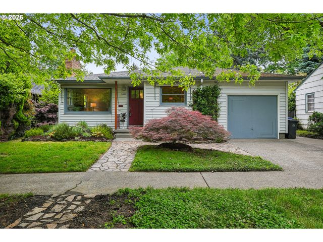 5228 Se 42ND Ave, Portland, OR 97206