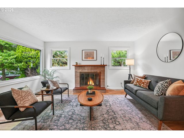 5228 Se 42ND Ave, Portland, OR 97206