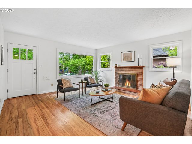 5228 Se 42ND Ave, Portland, OR 97206