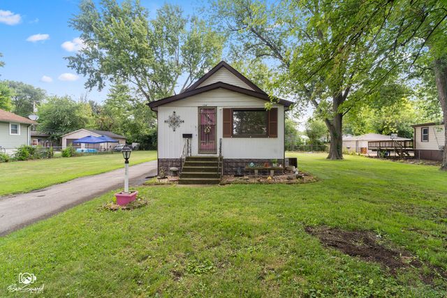 124 SW Circle Drive, Joliet, IL 60433