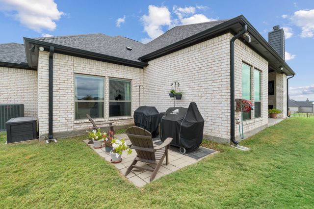 7077 Veal Station Road, Weatherford, TX 76085