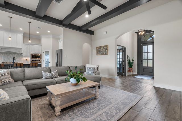 7077 Veal Station Road, Weatherford, TX 76085