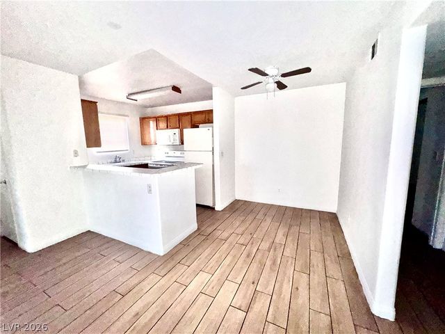 2975 Juniper Hills Boulevard 102, Las Vegas, NV 89142