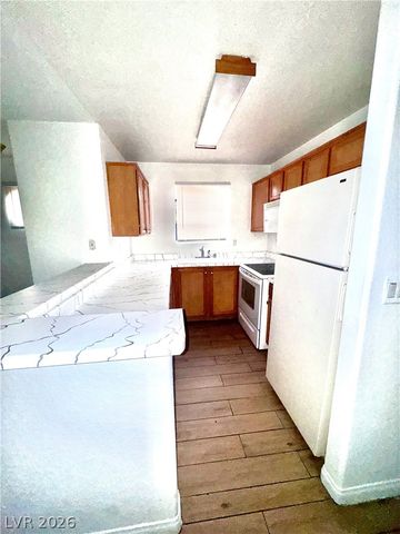 2975 Juniper Hills Boulevard 102, Las Vegas, NV 89142