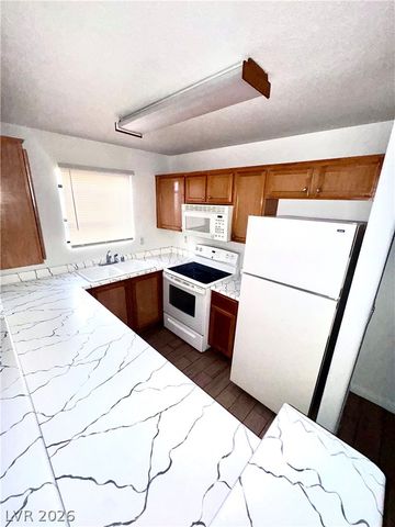2975 Juniper Hills Boulevard 102, Las Vegas, NV 89142