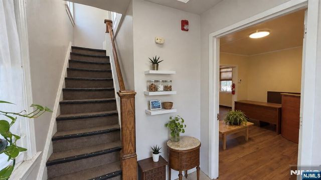 123 Grand Avenue, Palisades Park, NJ 07650