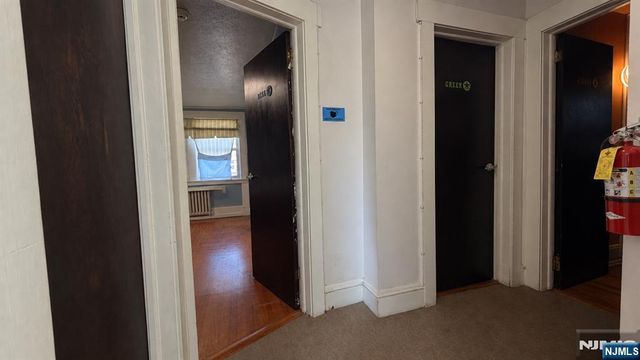 123 Grand Avenue, Palisades Park, NJ 07650