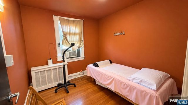 123 Grand Avenue, Palisades Park, NJ 07650