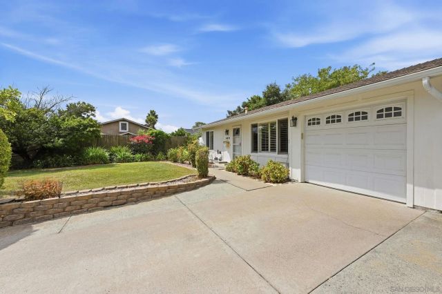 10970 Tobago Rd, San Diego, CA 92126