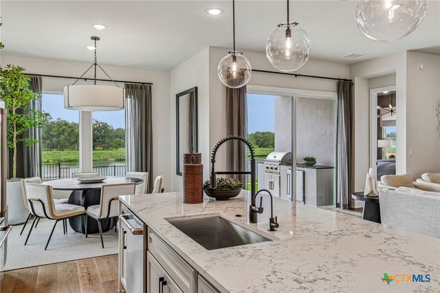 325 Ridgeway Drive, Georgetown, TX 78628