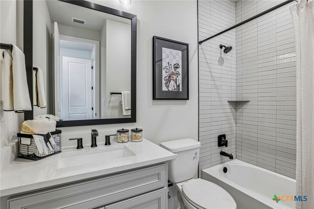 325 Ridgeway Drive, Georgetown, TX 78628