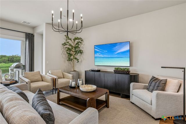 325 Ridgeway Drive, Georgetown, TX 78628
