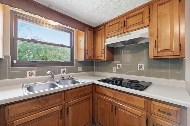 406 Eastgate Street, Springdale, AR 72762