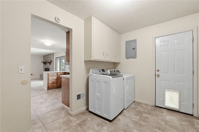 406 Eastgate Street, Springdale, AR 72762