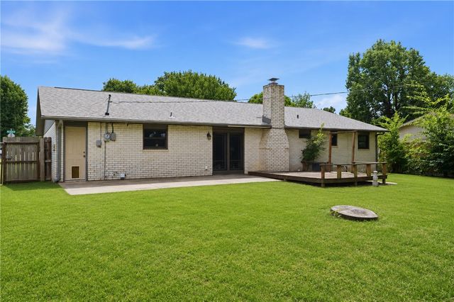 406 Eastgate Street, Springdale, AR 72762