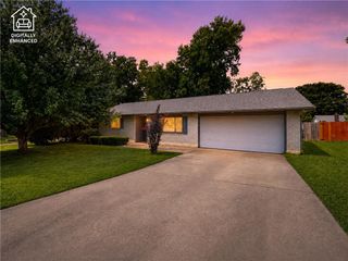 406 Eastgate Street, Springdale, AR 72762