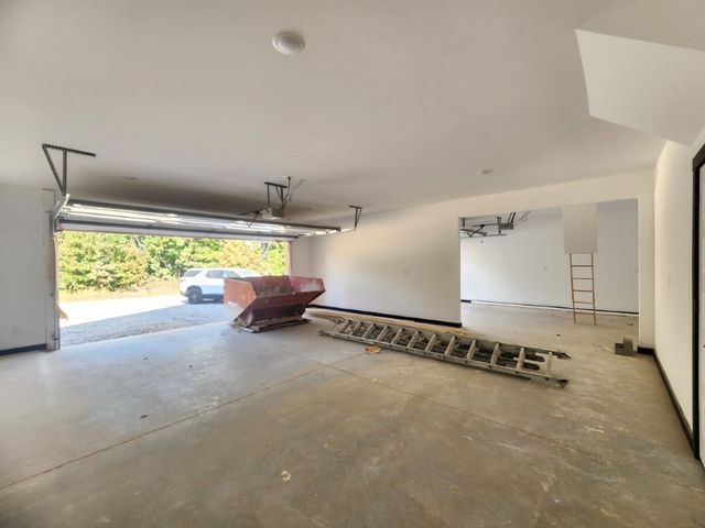 229 Stoneykirk Drive, Bella Vista, AR 72715
