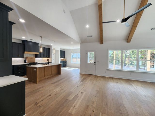 229 Stoneykirk Drive, Bella Vista, AR 72715