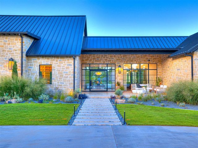 3003 S Country Club Road, Stillwater, OK 74074