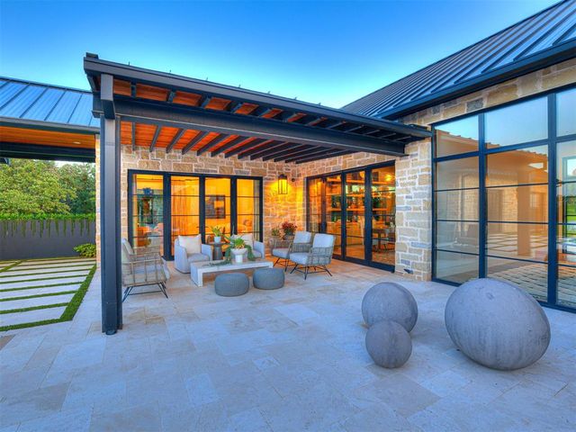 3003 S Country Club Road, Stillwater, OK 74074