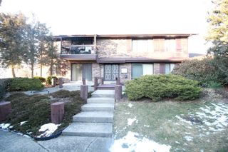 626 S Cass Avenue 2W, Westmont, IL 60559