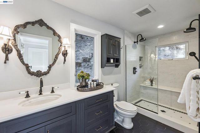 270 Kilkare Rd, Sunol, CA 94586