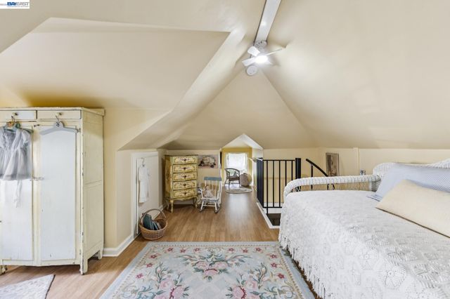 270 Kilkare Rd, Sunol, CA 94586