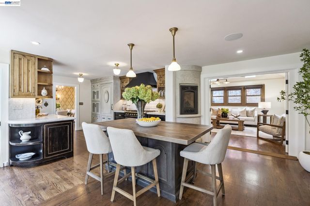 270 Kilkare Rd, Sunol, CA 94586