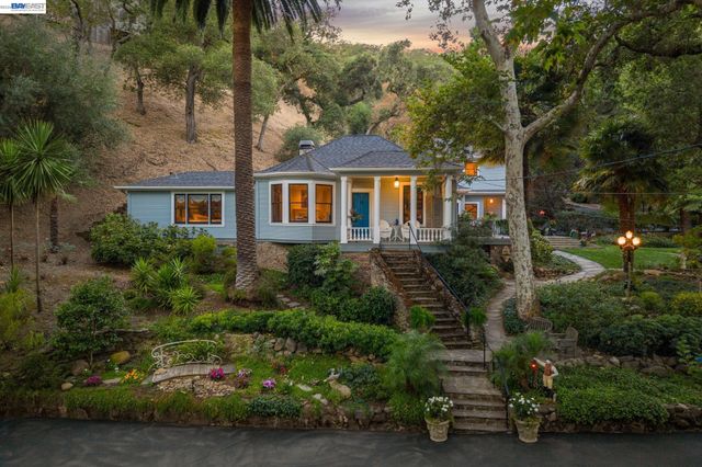 270 Kilkare Rd, Sunol, CA 94586