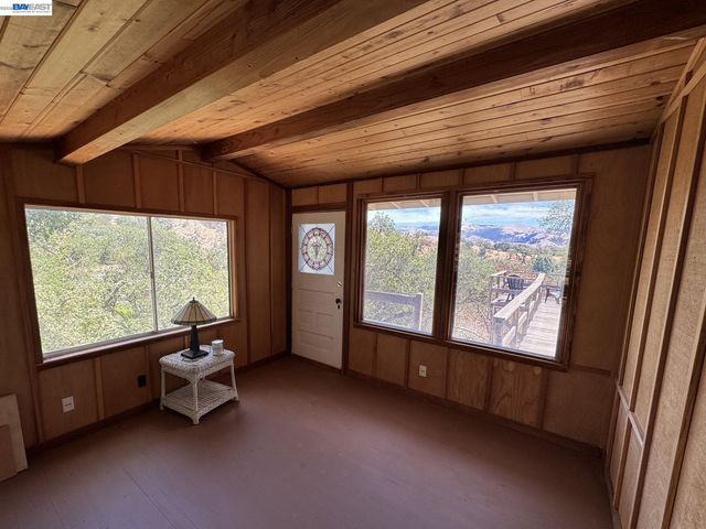 270 Kilkare Rd, Sunol, CA 94586