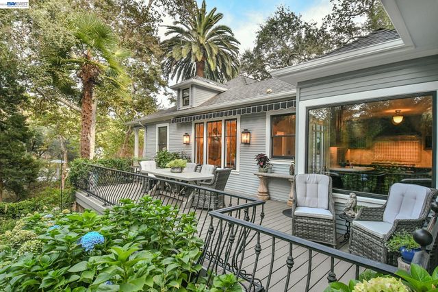 270 Kilkare Rd, Sunol, CA 94586
