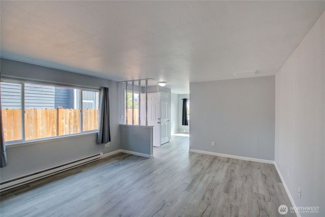 2524 Walnut Street, Everett, WA 98201