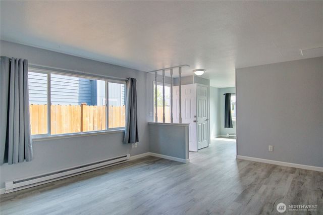 2524 Walnut Street, Everett, WA 98201