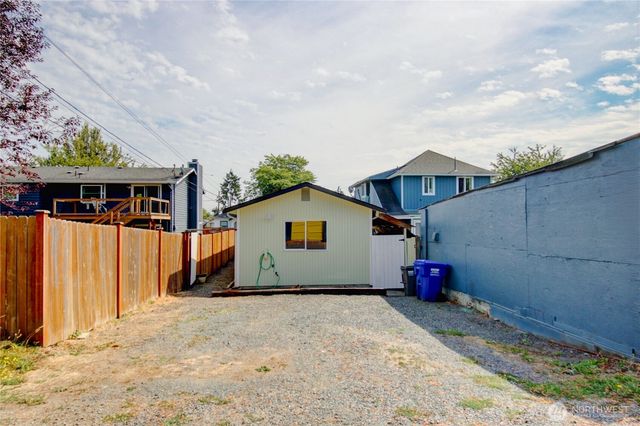 2524 Walnut Street, Everett, WA 98201