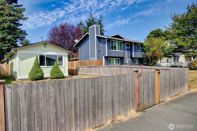 2524 Walnut Street, Everett, WA 98201